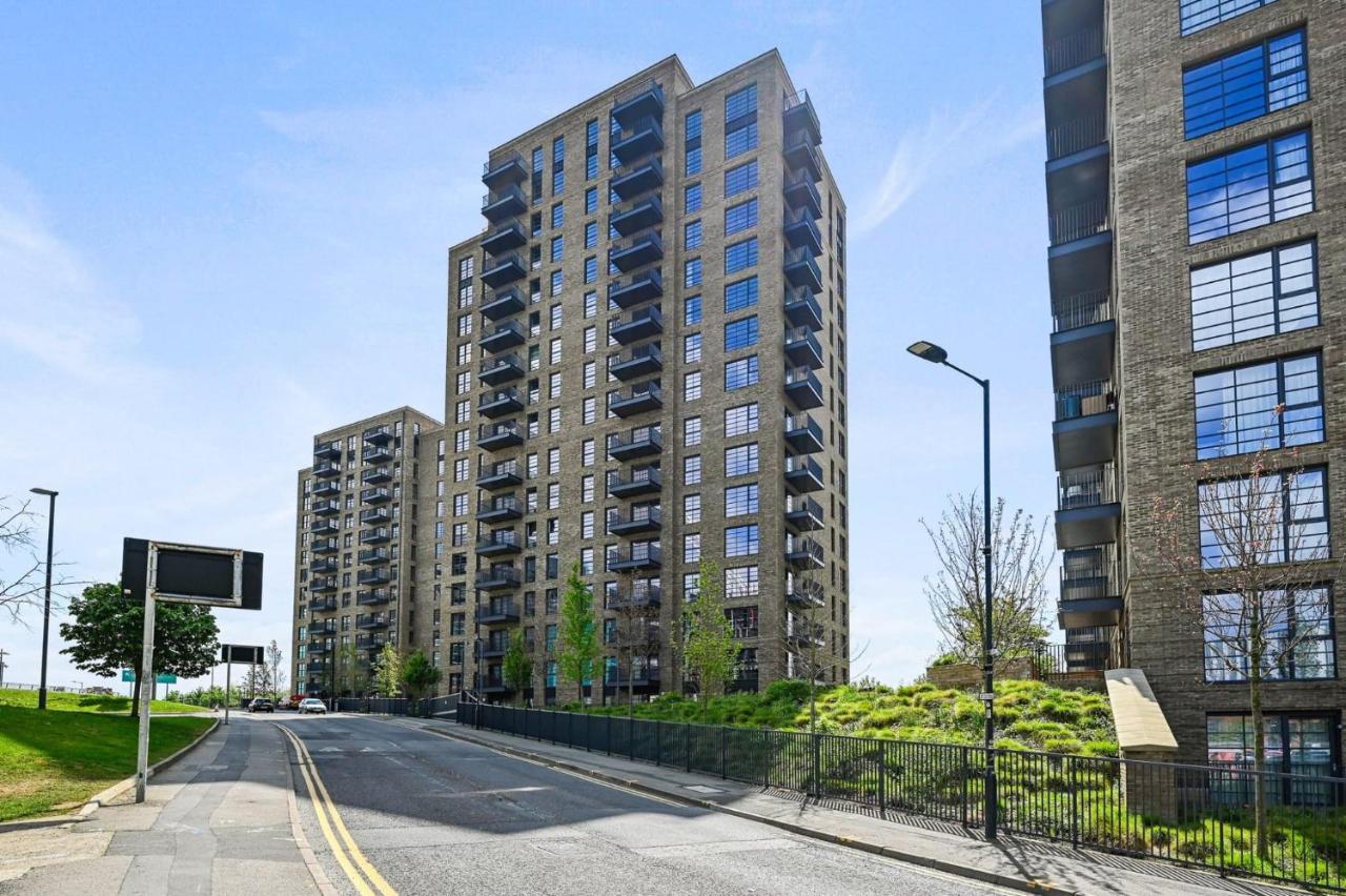 Modern And Chic Apartments At Ferrum Near Wembley Park Londra Esterno foto